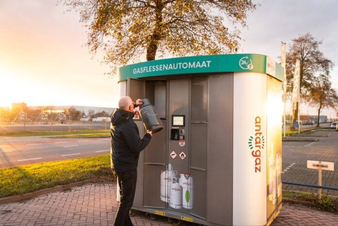 Nieuwe gasflessenautomaat bij TotalEnergies Boekelermeer